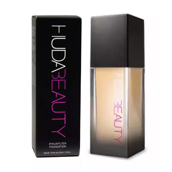 کرم پودر مات هدی بیوتی مدل LUMINOUS MATTE شماره 130G رنگ Panna Cotta حجم 35 میل 2 کرم پودر مات هدی بیوتی مدل LUMINOUS MATTE شماره 130G رنگ Panna Cotta حجم 35 میل 2